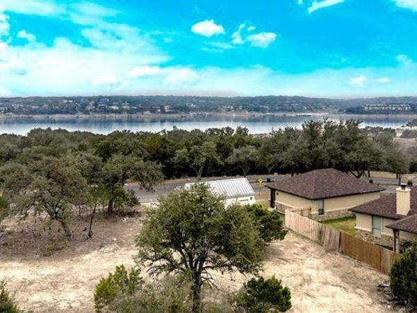 21505 Stampede TRL, Lago Vista, TX 78645