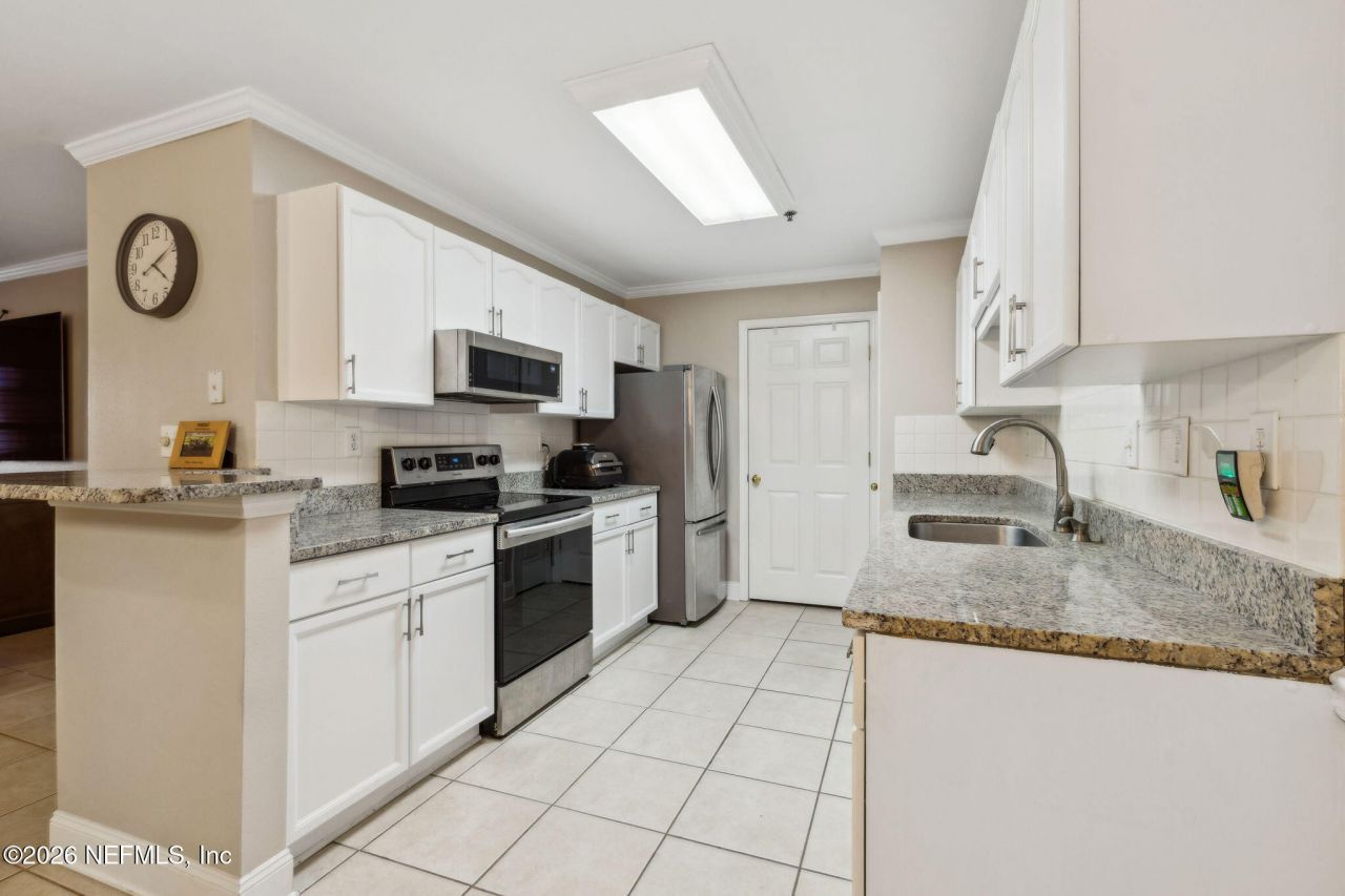 30970 Paradise Commons, Unit 316, Fernandina Beach, FL 32034 Photo