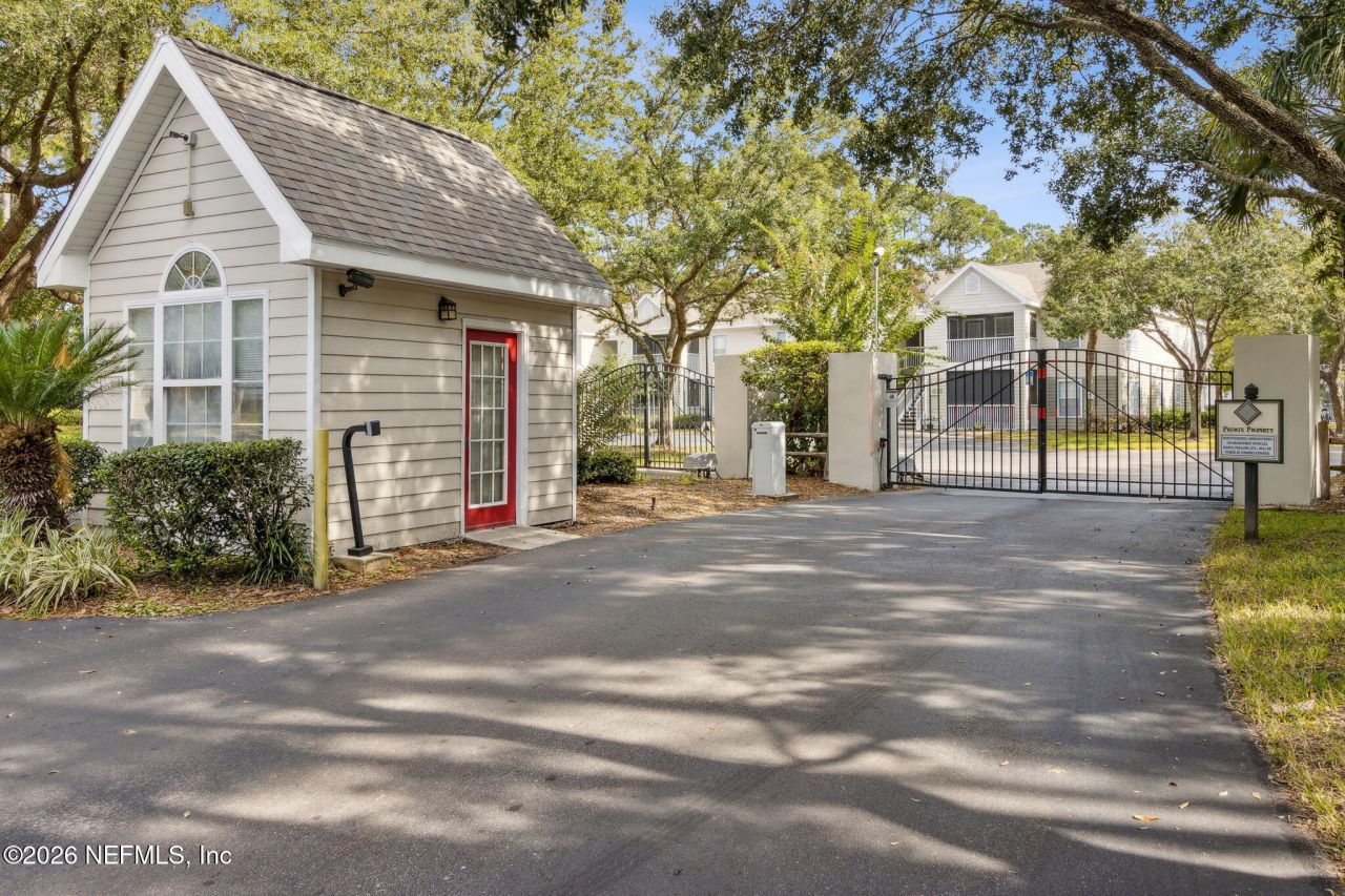 30970 Paradise Commons, Unit 316, Fernandina Beach, FL 32034 Photo