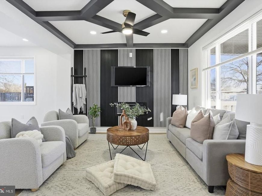 2912 Dupont Avenue, Baltimore, MD 21215 Main Photo