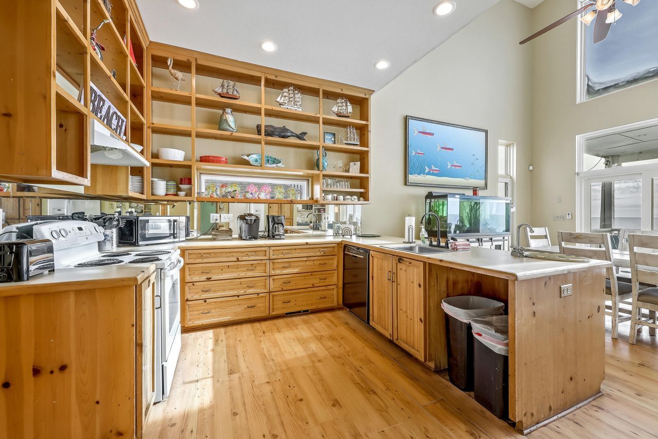 1621 E Ashley Avenue Photo 12