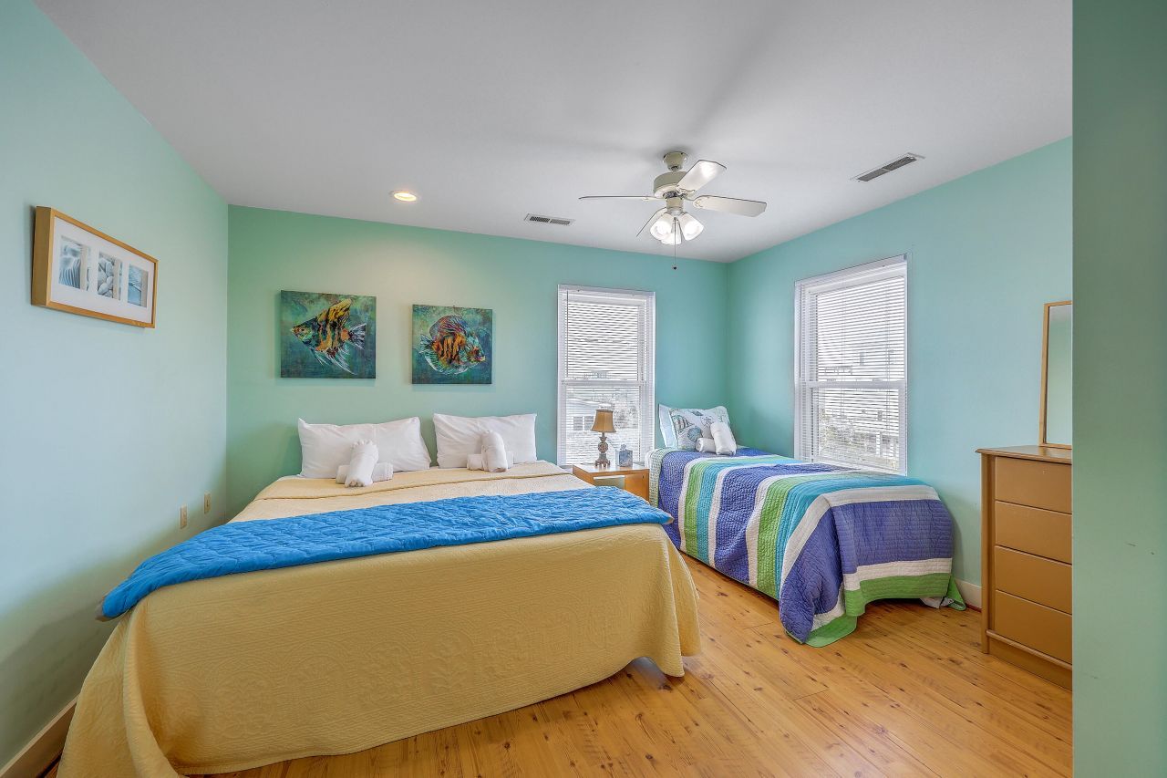 1621 E Ashley Avenue Photo 34