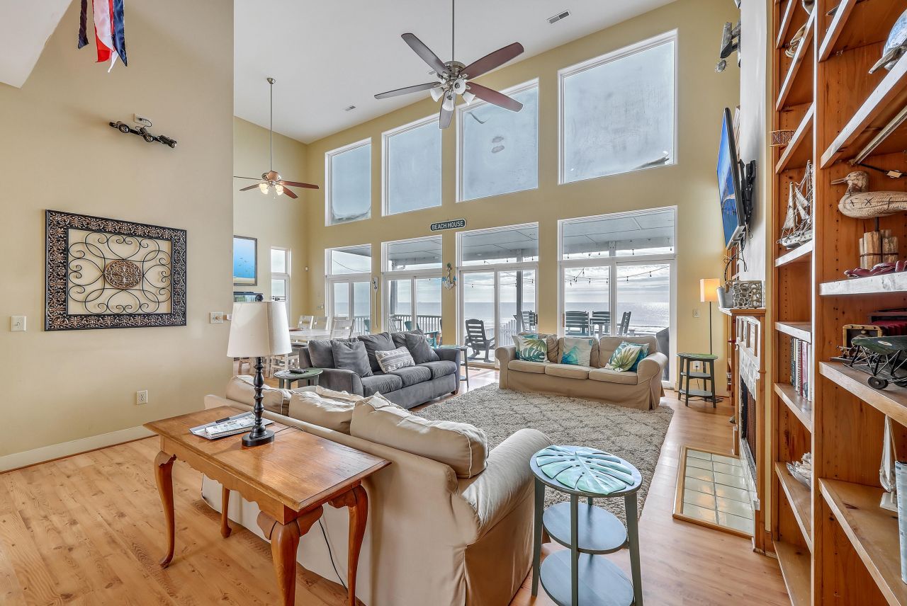 1621 E Ashley Avenue Photo 9