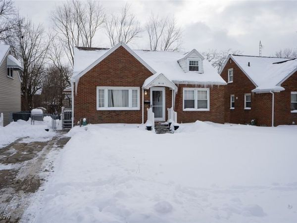 910 Milford Street NE, Canton, OH 44714