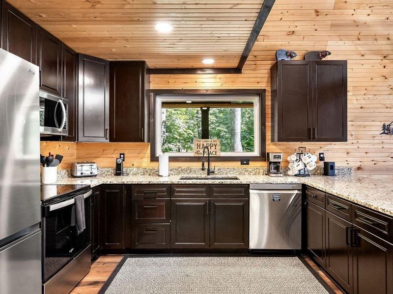 12089 Cantwell Cliffs Road , Rockbridge, OH 43149 Photo 135