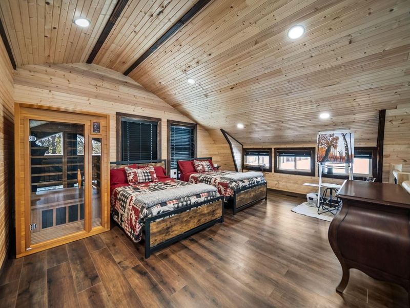 12089 Cantwell Cliffs Road , Rockbridge, OH 43149 Photo 32