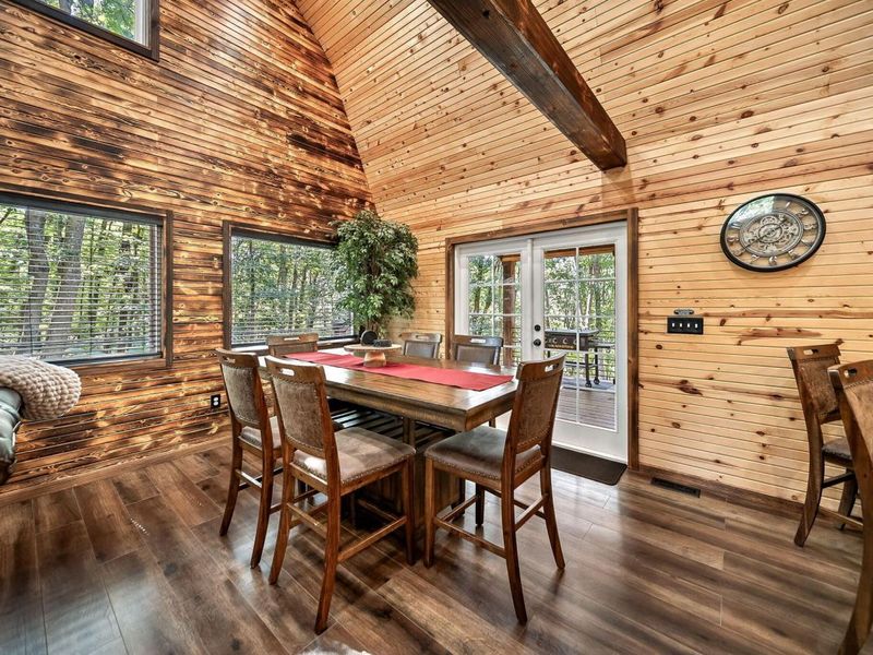 12089 Cantwell Cliffs Road , Rockbridge, OH 43149 Photo 47