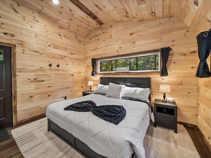 12089 Cantwell Cliffs Road , Rockbridge, OH 43149 Photo 65