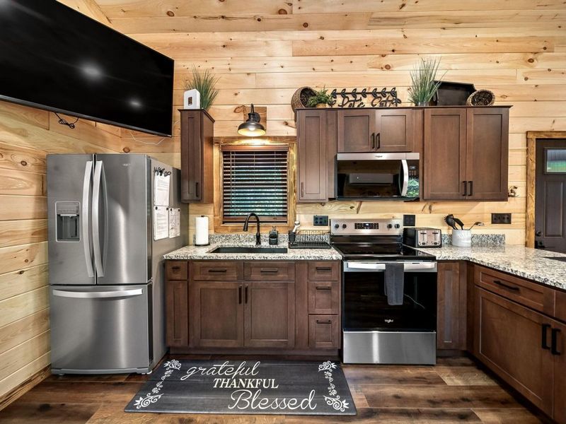 12089 Cantwell Cliffs Road , Rockbridge, OH 43149 Photo 69