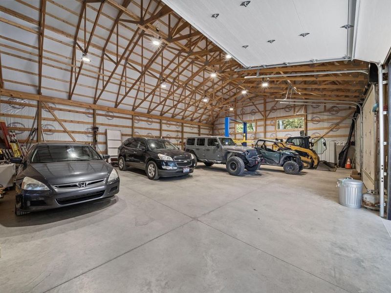 12089 Cantwell Cliffs Road , Rockbridge, OH 43149 Photo 9