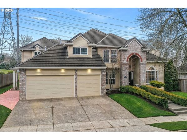 312 NW Pacific Grove DR, Beaverton, OR 97006
