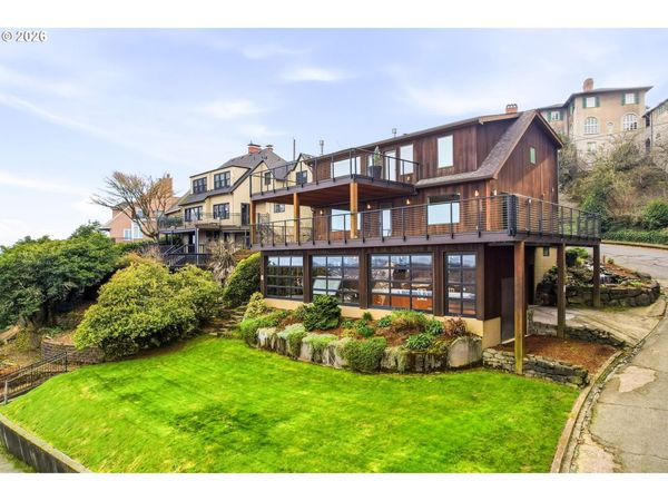 302 NW ALBEMARLE TER, Portland, OR 97210