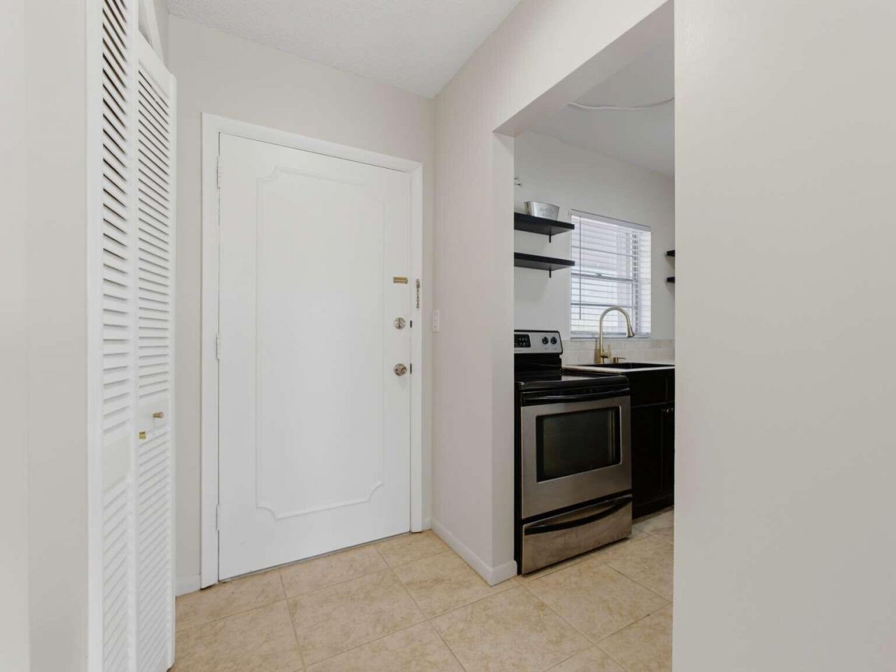 1116 Lake Terrace, Unit 207 G, Boynton Beach, FL 33426 Photo