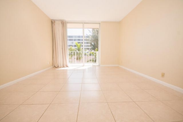 3575 S Ocean Boulevard, Unit 408, South Palm Beach, FL 33480 Photo