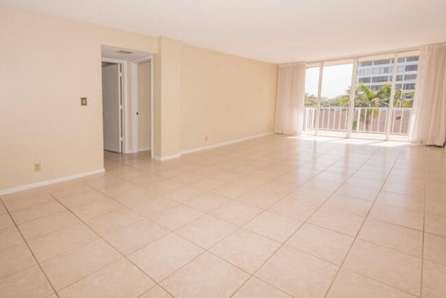 3575 S Ocean Boulevard, Unit 408, South Palm Beach, FL 33480 Photo