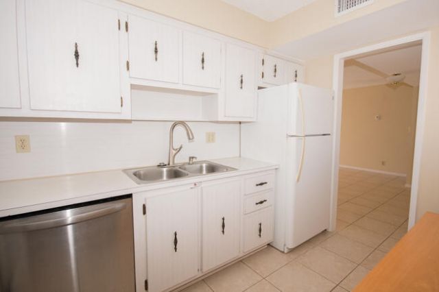3575 S Ocean Boulevard, Unit 408, South Palm Beach, FL 33480 Photo