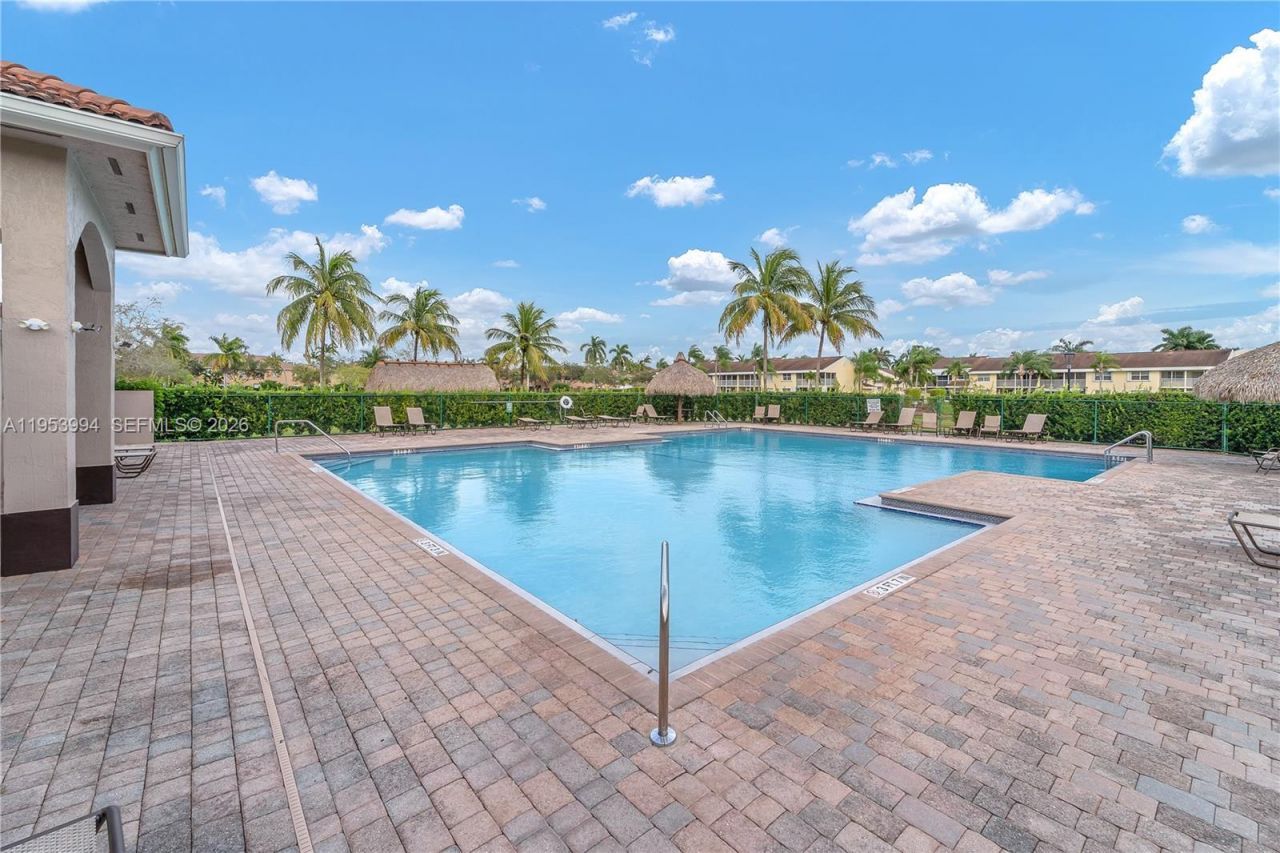 2218 SE 26th Ln, Unit 2218, Homestead, FL 33035 Photo