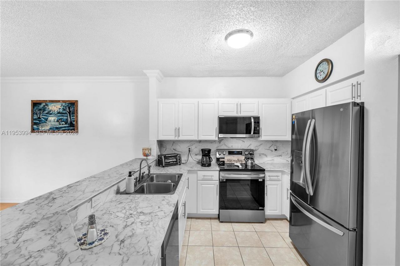 2218 SE 26th Ln, Unit 2218, Homestead, FL 33035 Photo