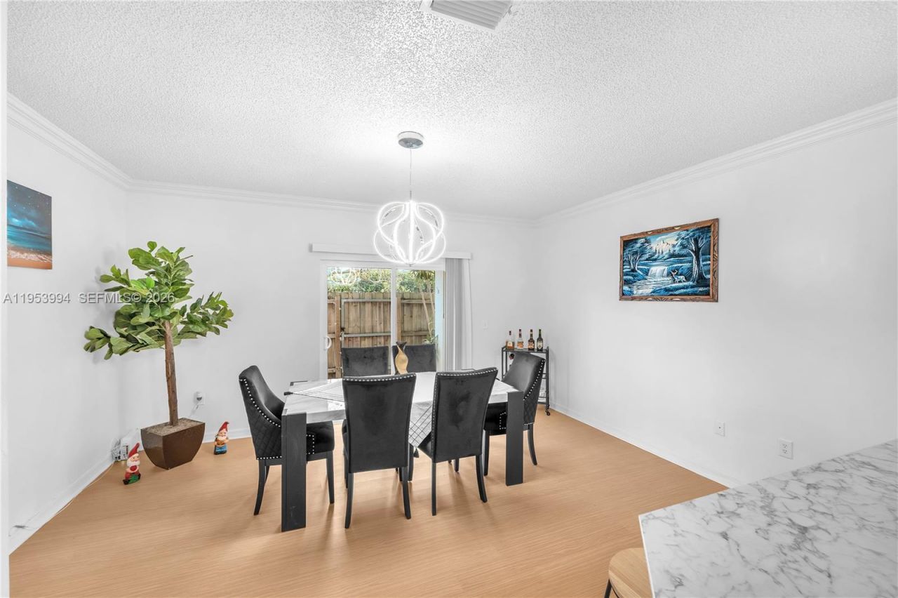 2218 SE 26th Ln, Unit 2218, Homestead, FL 33035 Photo