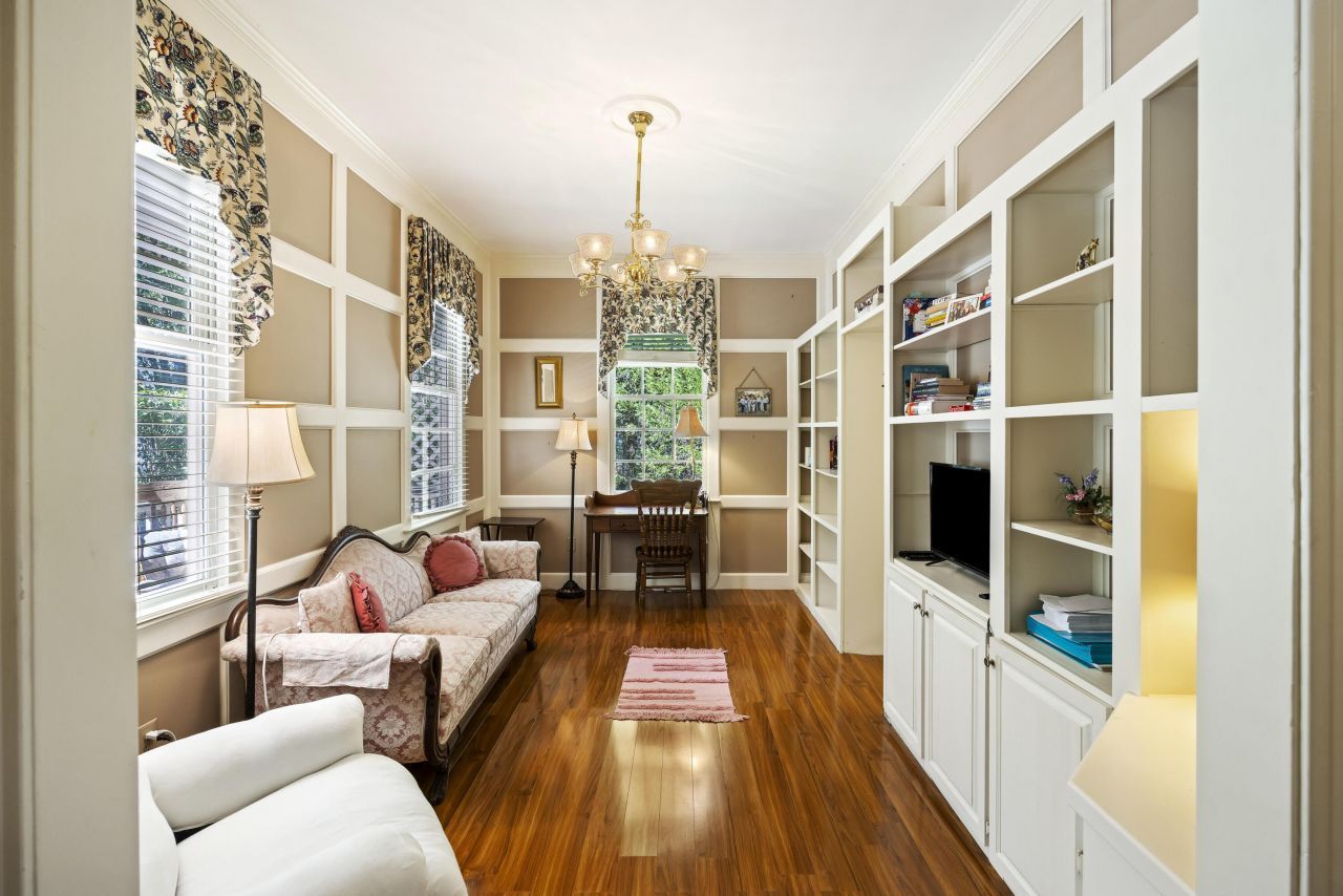 3168 Stanyarne Drive Photo 13