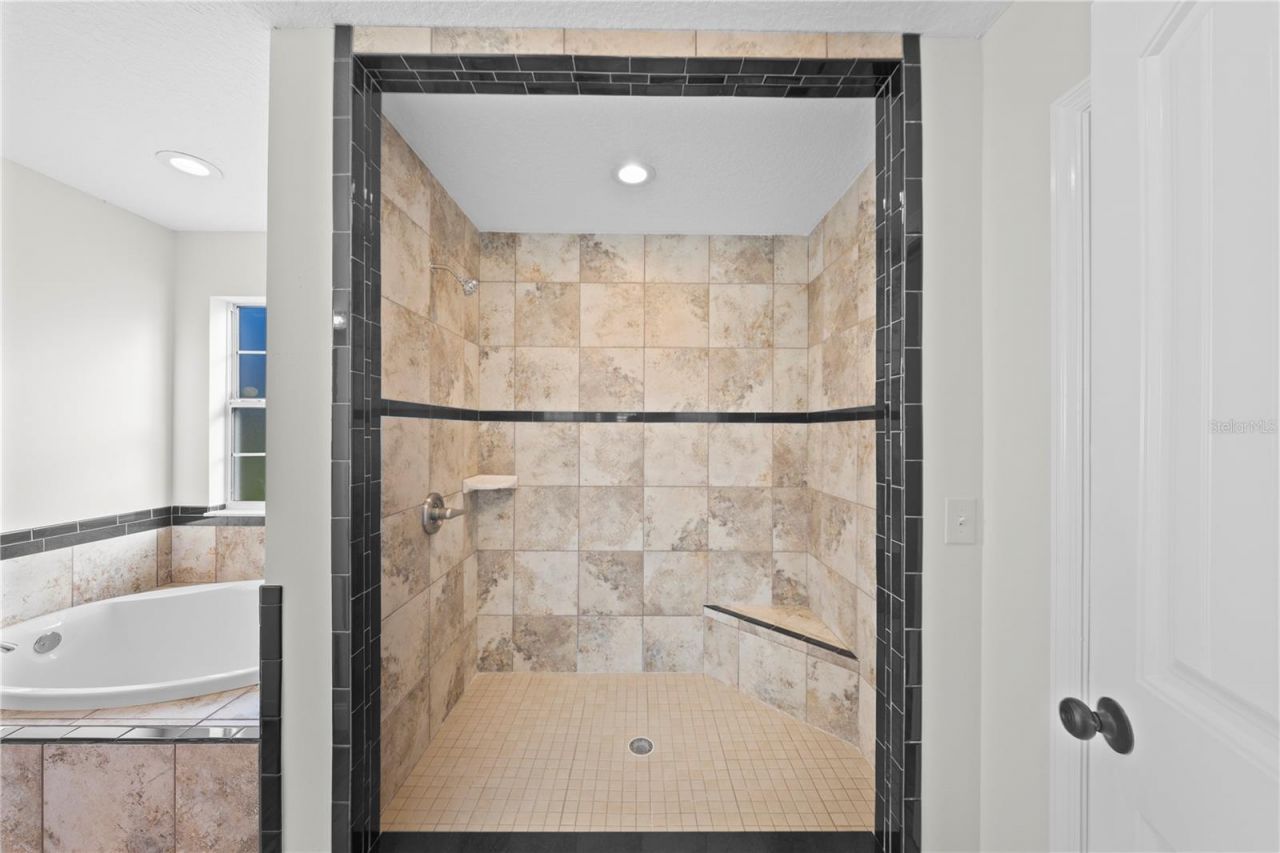 879 NW Milo Terrace, Lake City, FL 32055 Photo