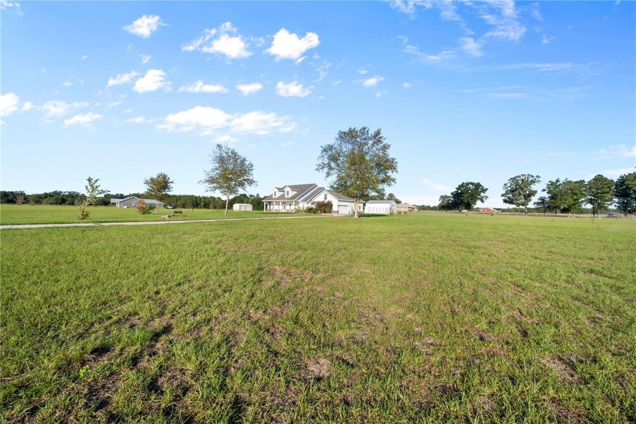 879 NW Milo Terrace, Lake City, FL 32055 Photo