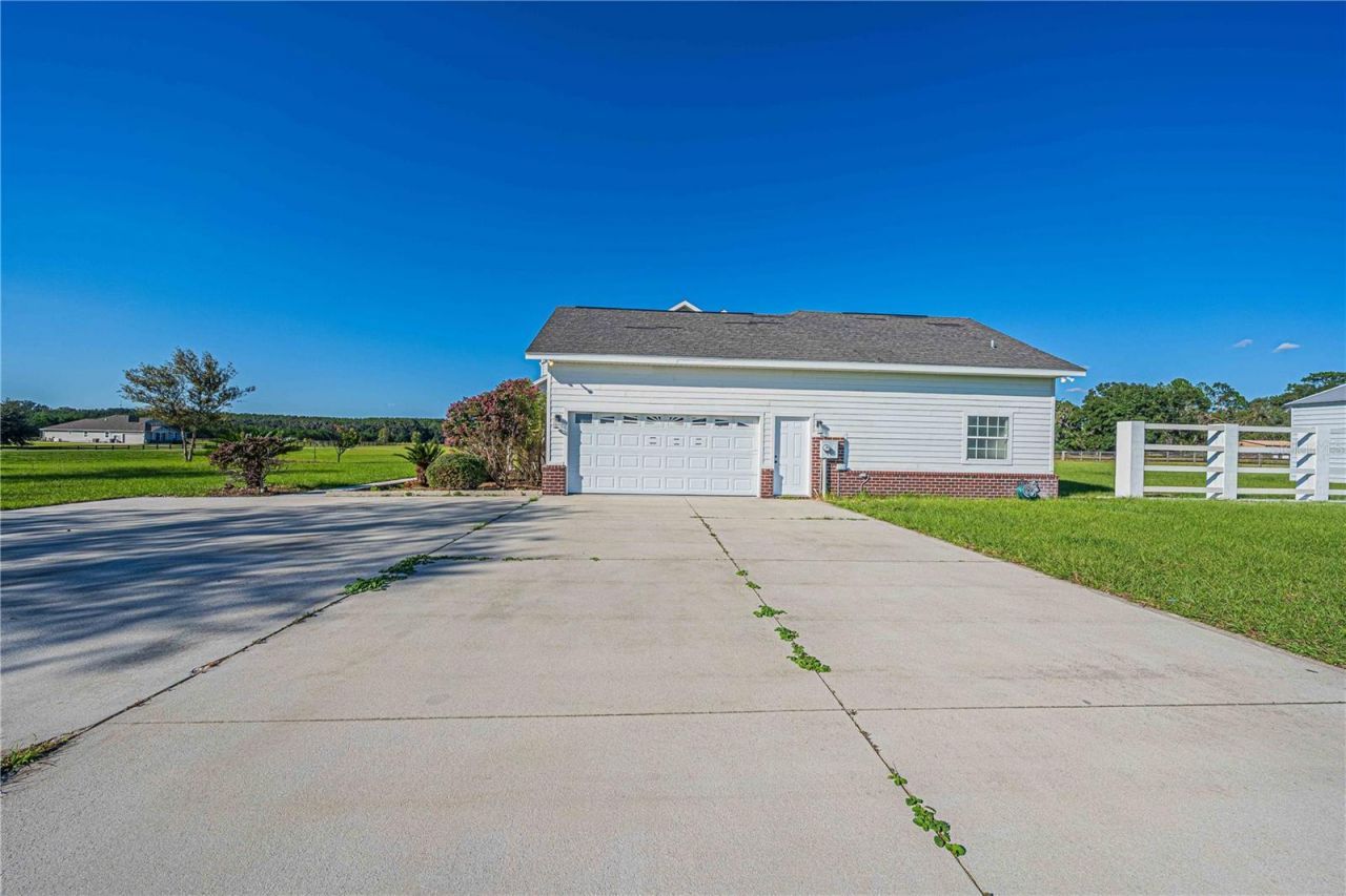 879 NW Milo Terrace, Lake City, FL 32055 Photo