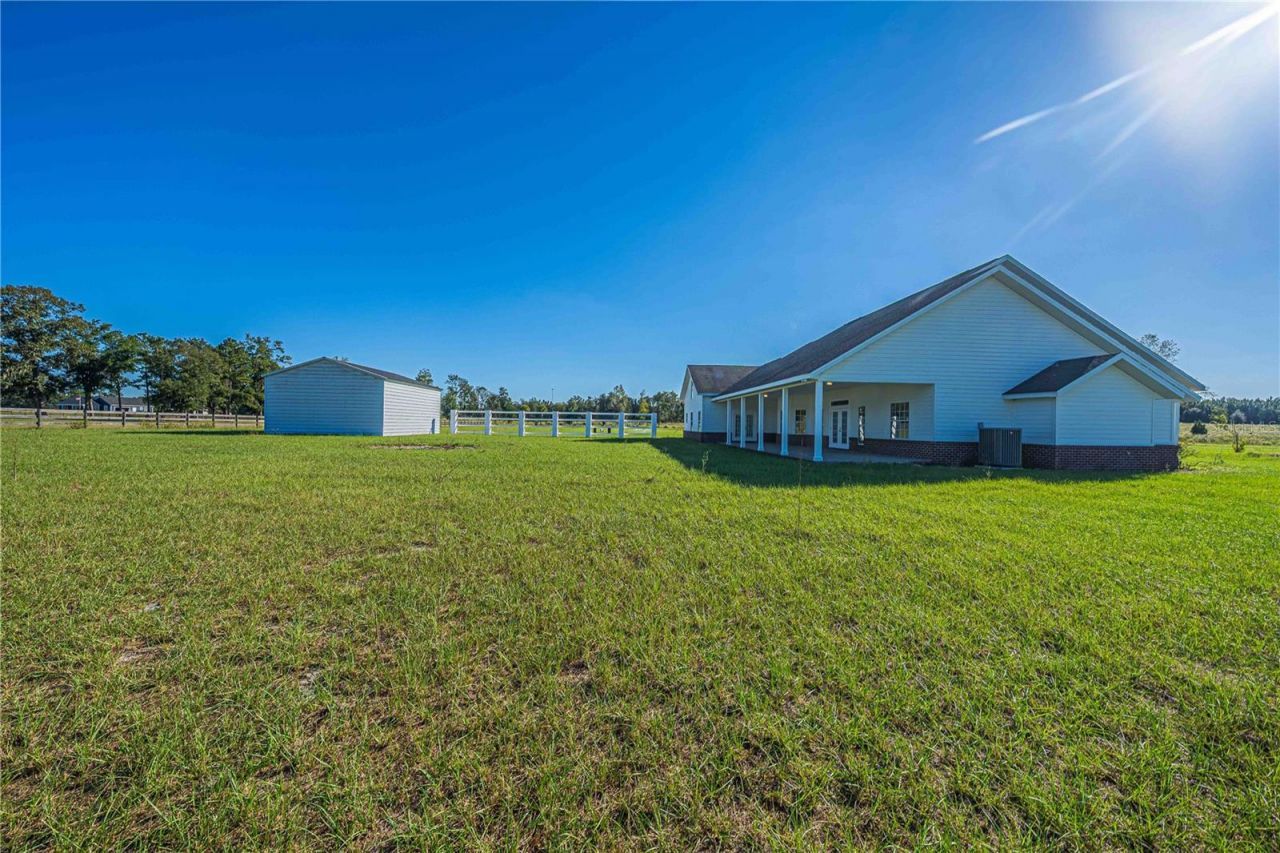 879 NW Milo Terrace, Lake City, FL 32055 Photo