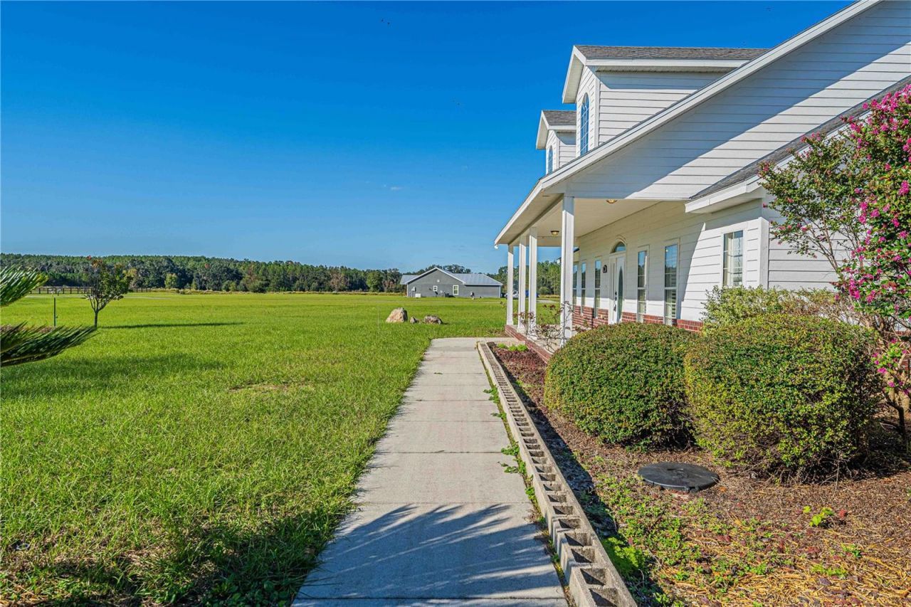 879 NW Milo Terrace, Lake City, FL 32055 Photo