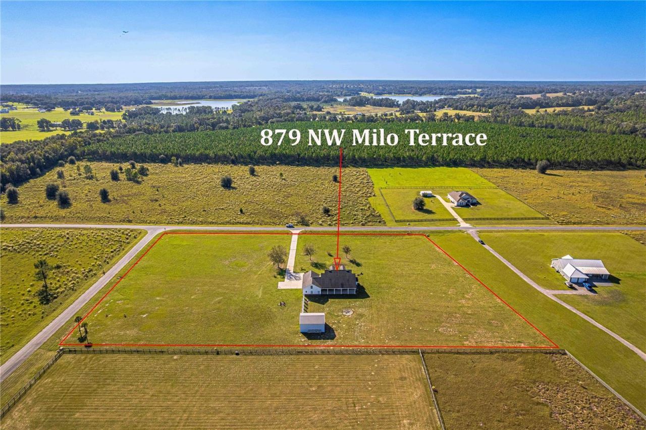 879 NW Milo Terrace, Lake City, FL 32055 Photo