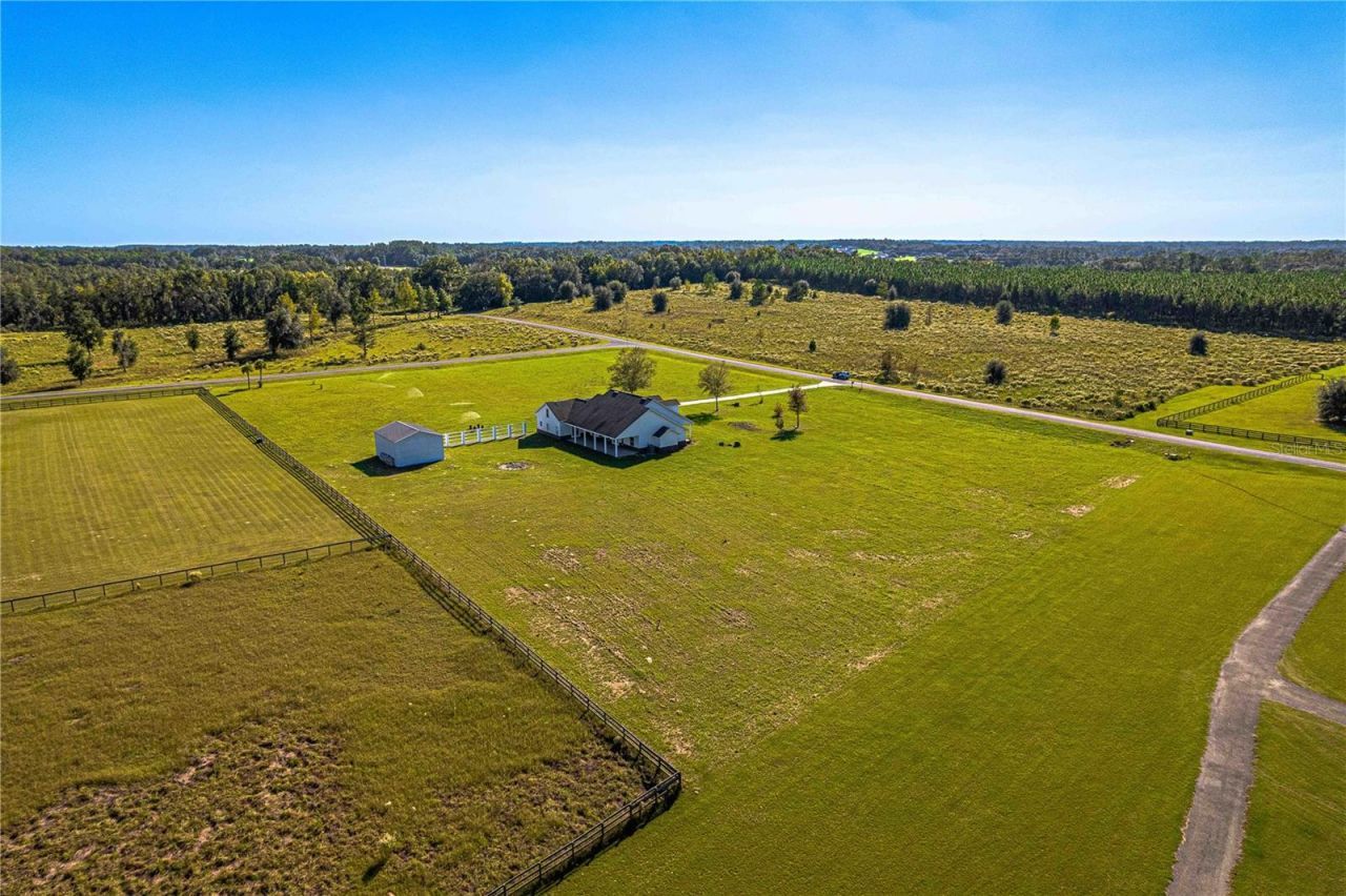 879 NW Milo Terrace, Lake City, FL 32055 Photo