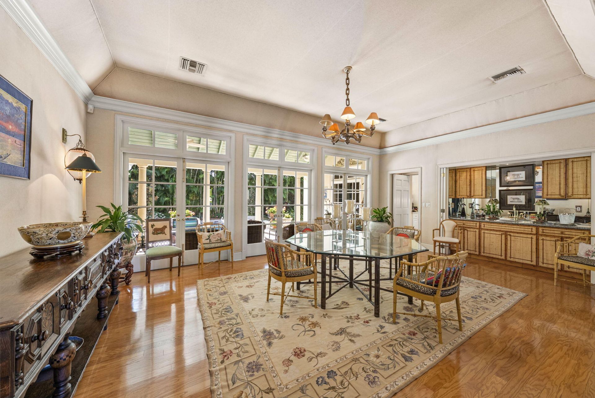 240 Tangier Avenue, Palm Beach, FL 33480 Photo