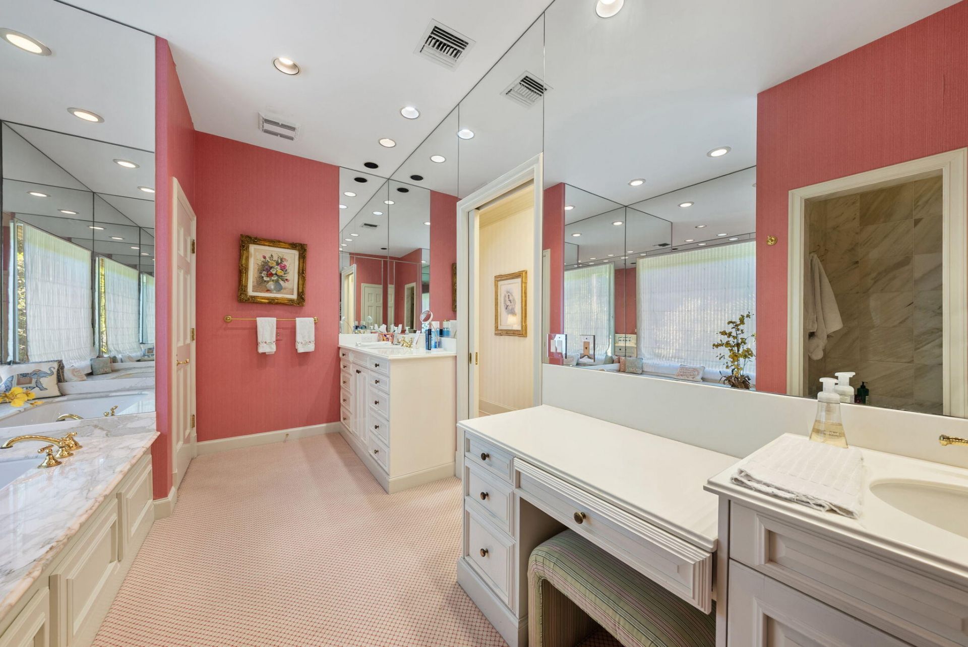 240 Tangier Avenue, Palm Beach, FL 33480 Photo