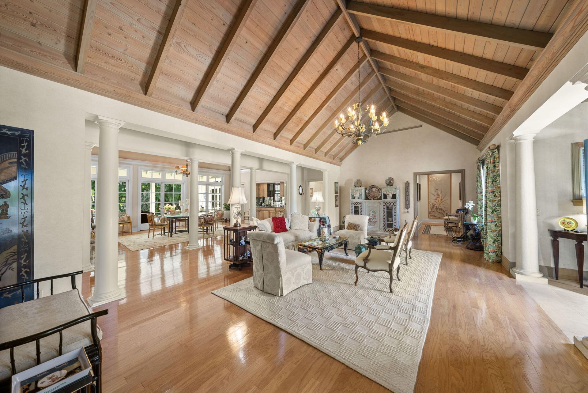 240 Tangier Avenue, Palm Beach, FL 33480 Photo