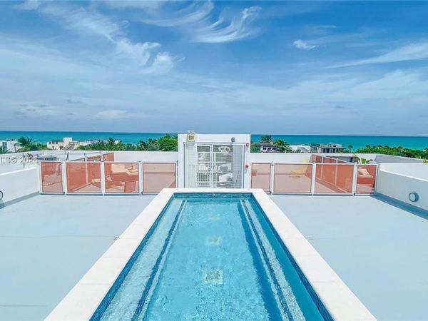 7744 Collins Ave, Unit 19, Miami Beach, FL 33141