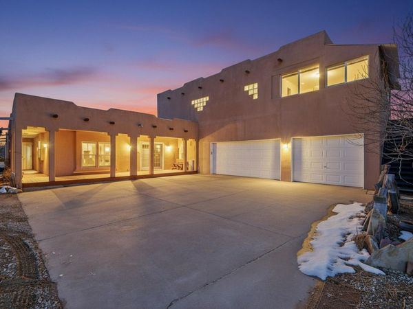 4 Glitter Gulch Way, Edgewood, NM 87015