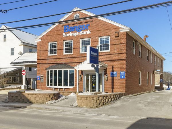 100 Main Street , Damariscotta, ME 04543