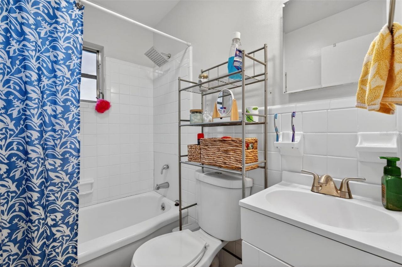 4273 Elkcam Boulevard Se, Saint Petersburg, FL 33705 Photo