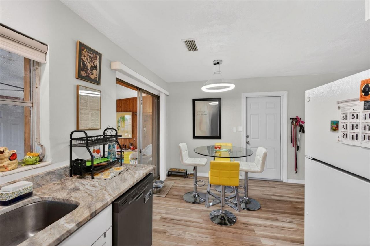 4273 Elkcam Boulevard Se, Saint Petersburg, FL 33705 Photo