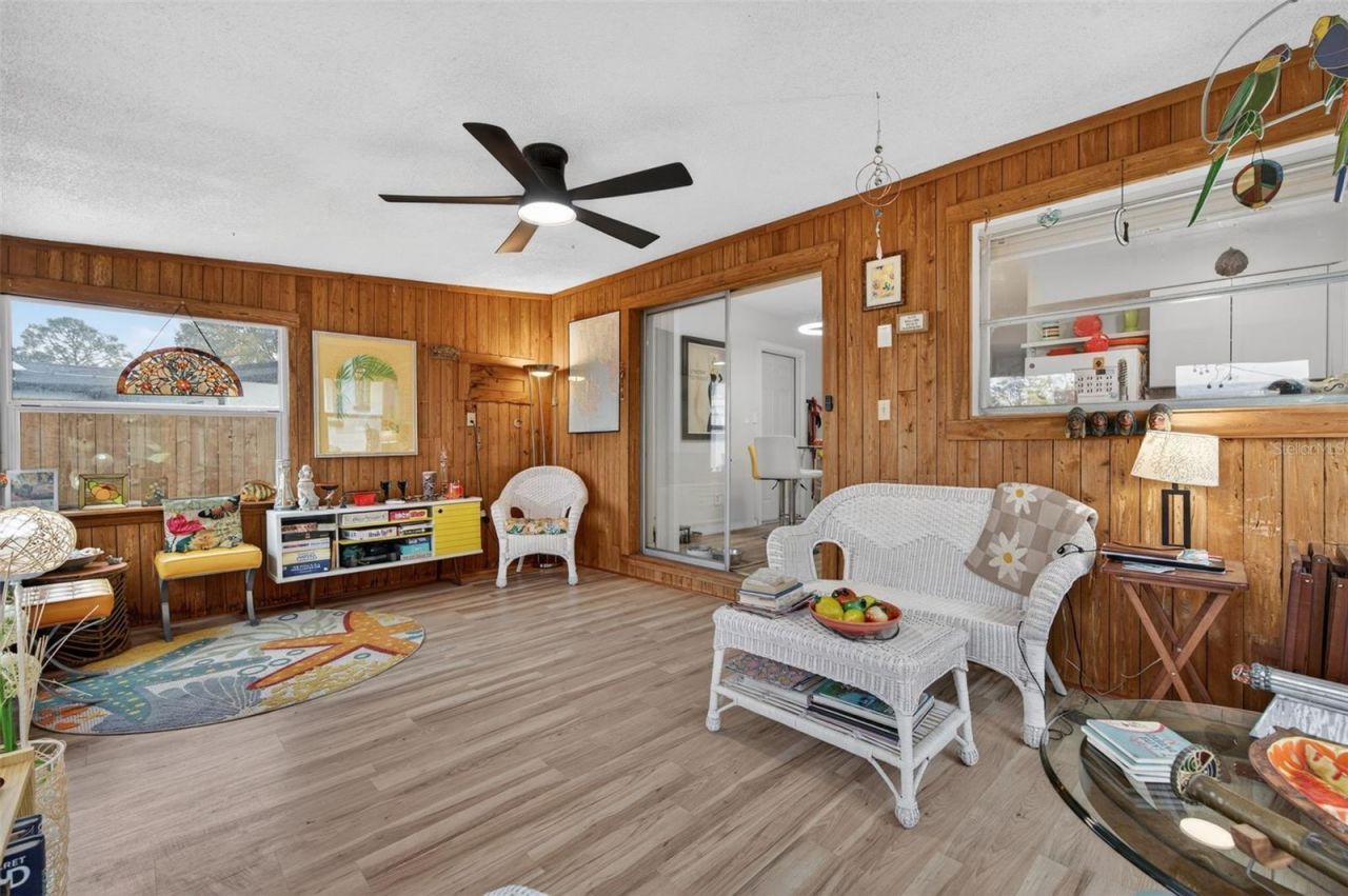 4273 Elkcam Boulevard Se, Saint Petersburg, FL 33705 Photo