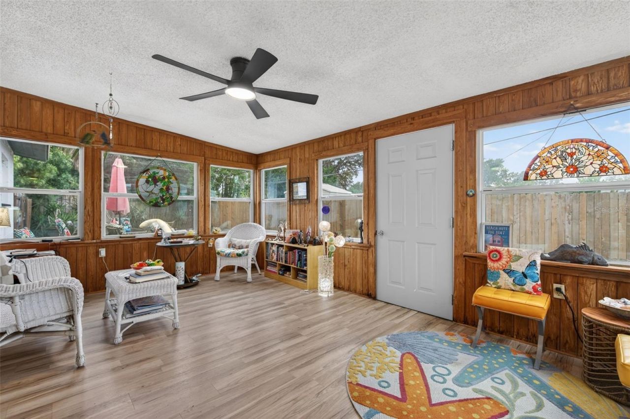 4273 Elkcam Boulevard Se, Saint Petersburg, FL 33705 Photo