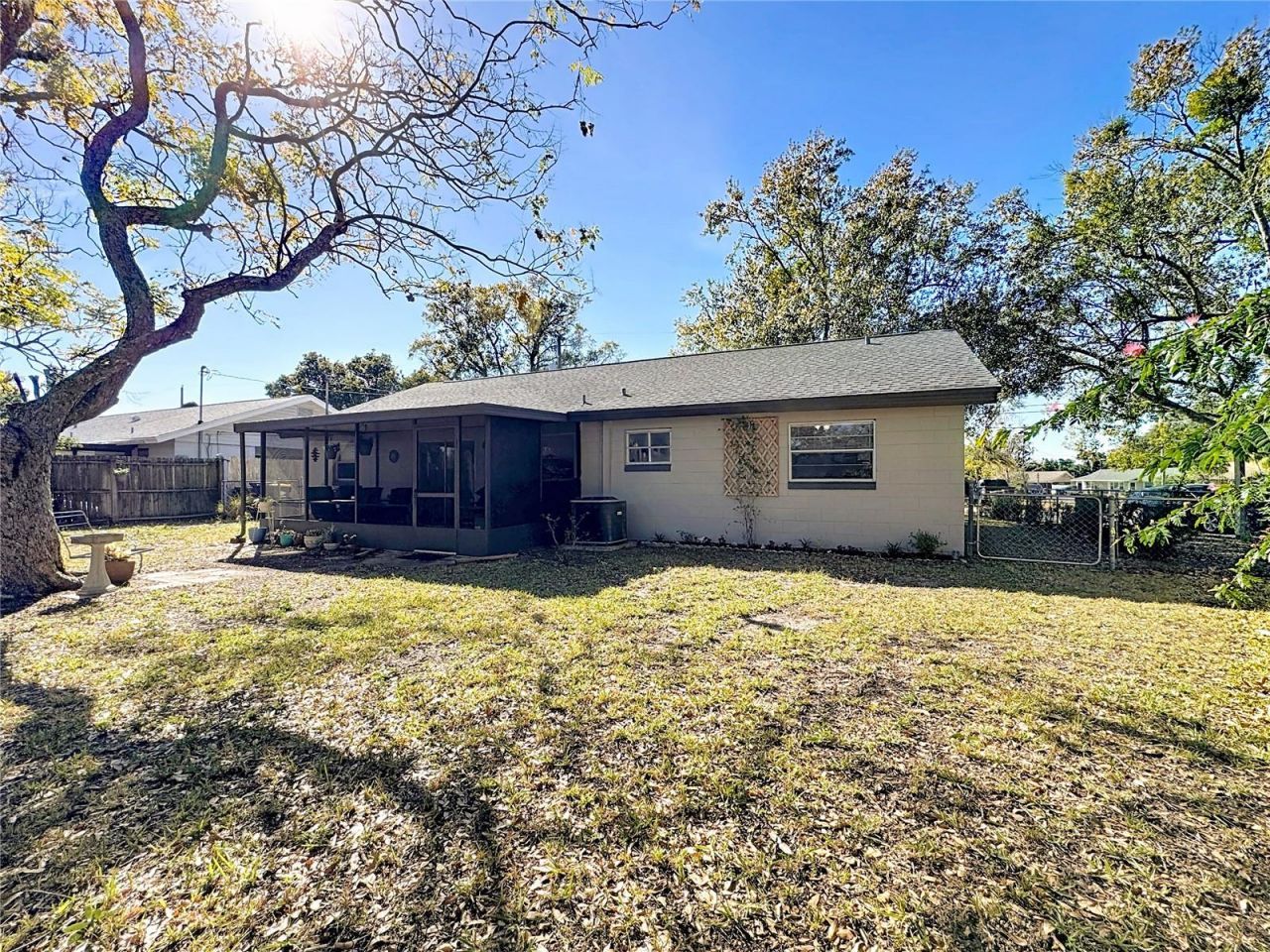 220 E Lawson Drive, Auburndale, FL 33823 Photo