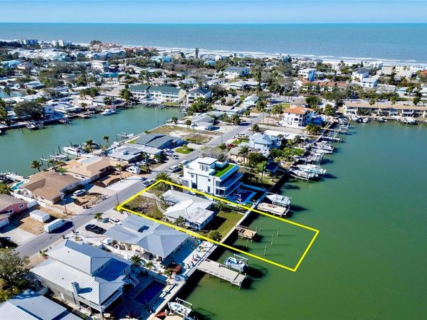 322 LA HACIENDA DRIVE, INDIAN ROCKS BEACH, FL 33785