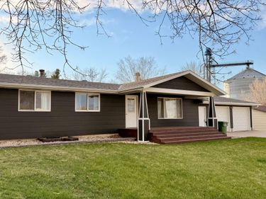 113 Oklahoma Avenue, Adrian, MN 56110