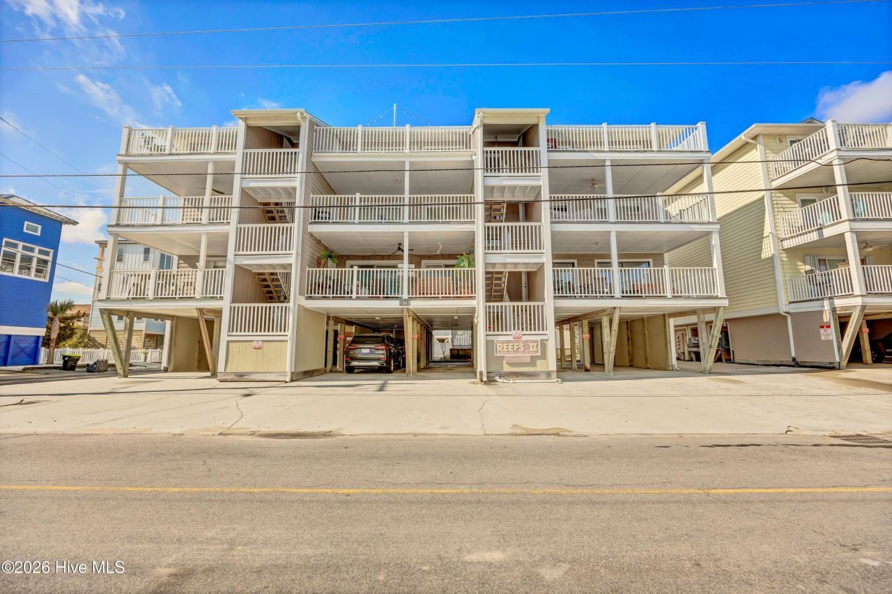 1503 Carolina Beach Avenue N, Unit Apt 1d, Carolina Beach, NC 28428 Main Photo