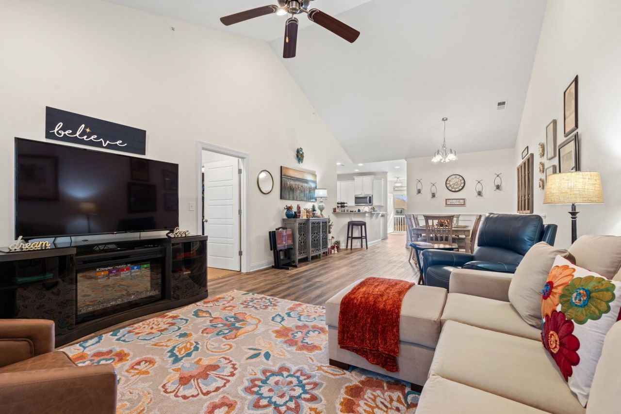 900 Jackline Place Photo 22