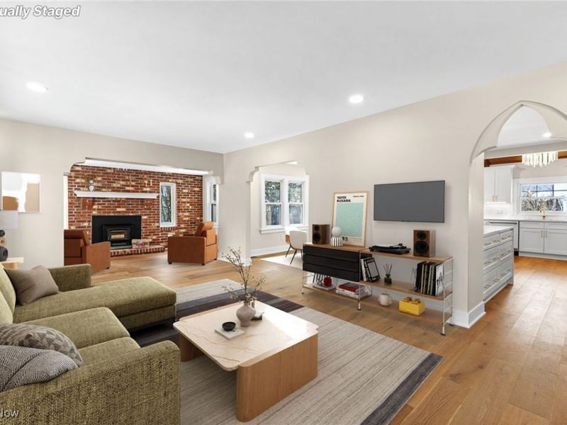 1604 23rd Street, Cuyahoga Falls, OH 44223 Photo 3