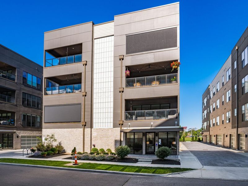 705 Civitas Avenue, Unit C201, Columbus, OH 43215 Photo 1
