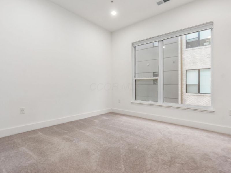 705 Civitas Avenue, Unit C201, Columbus, OH 43215 Photo 21