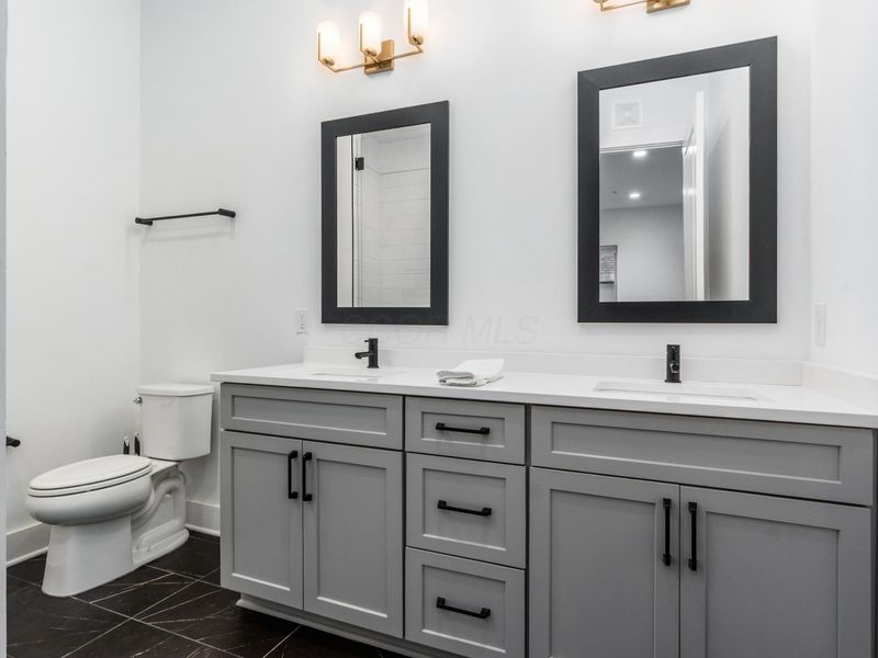 705 Civitas Avenue, Unit C201, Columbus, OH 43215 Photo 28